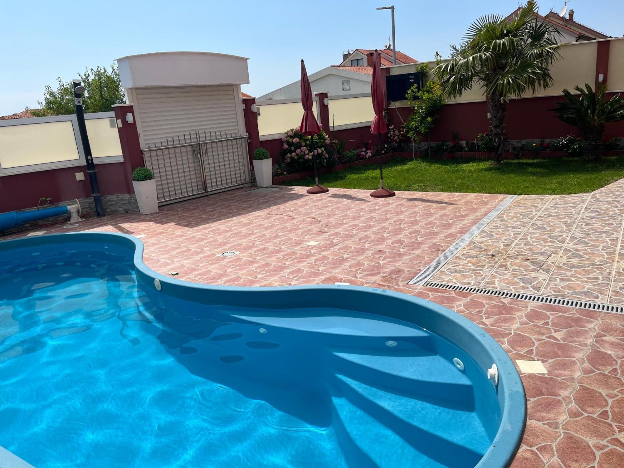 Apartments Villa Stella Maris Рогозница Екстериор снимка