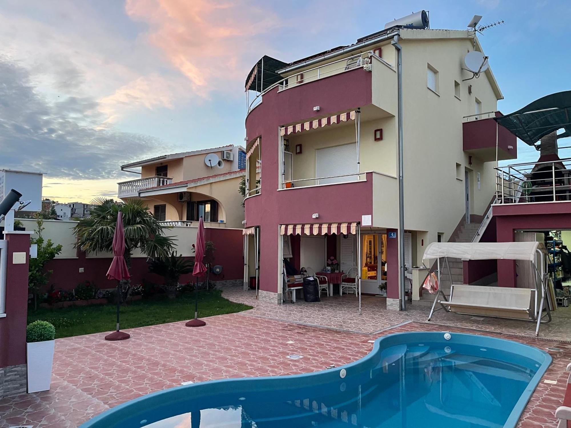 Apartments Villa Stella Maris Рогозница Екстериор снимка